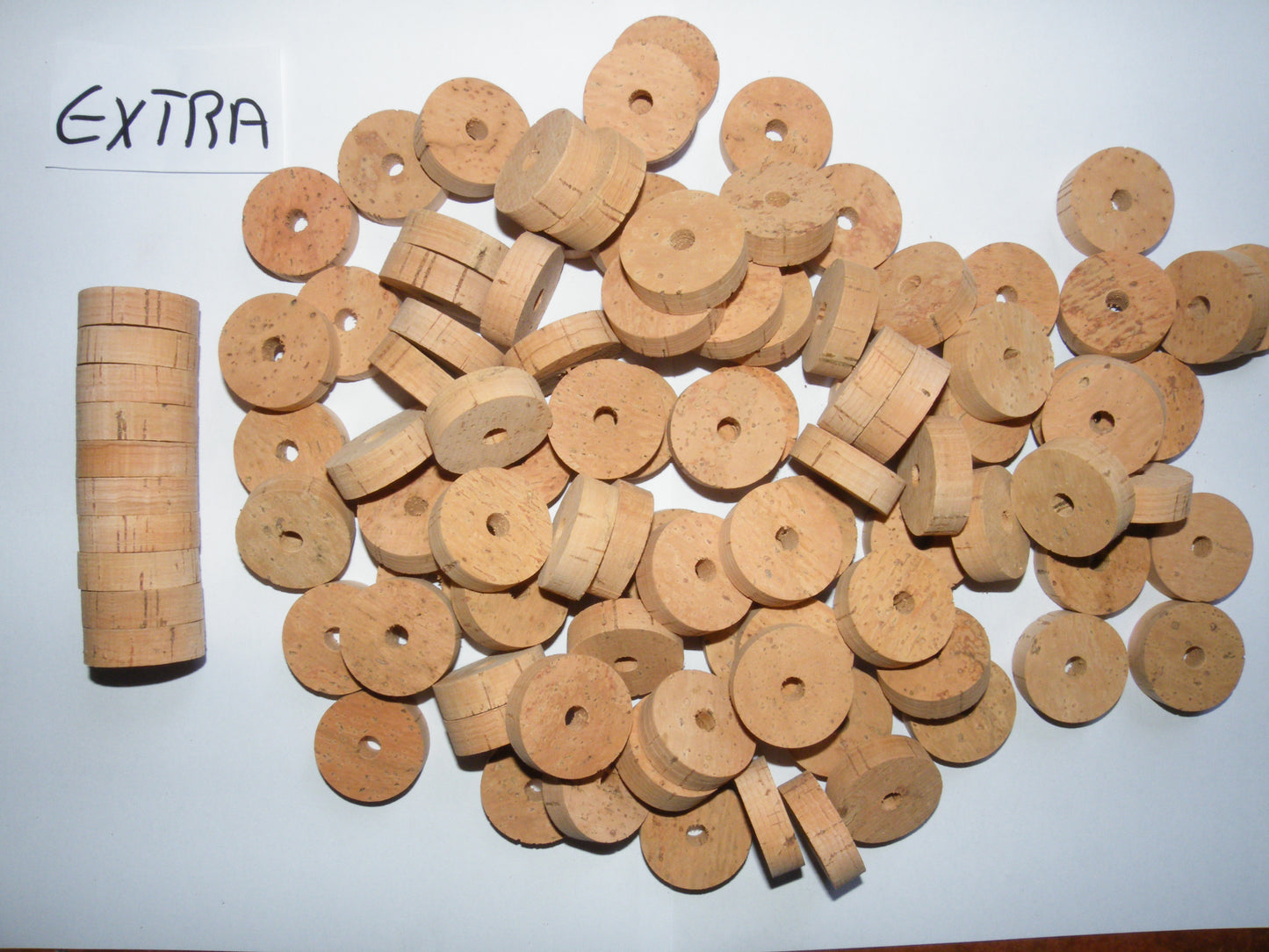 100 Cork rings 1 1/4"x3/8" Grade EXTRA bore 1/4"