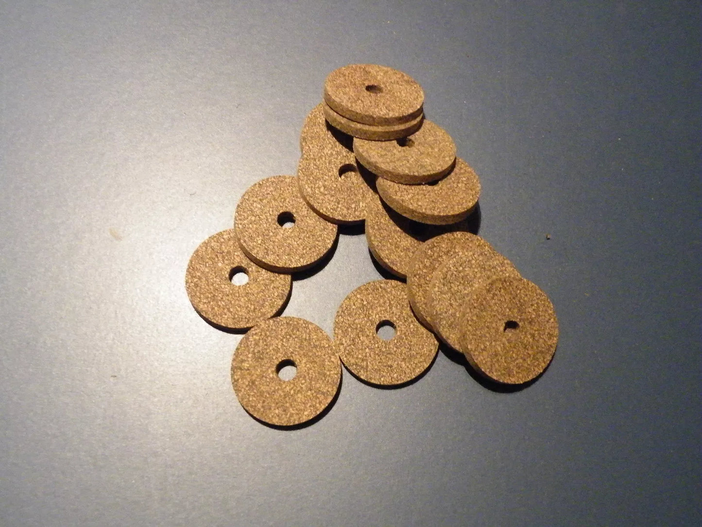 10 RUBBERIZED CORK RINGS 1 1/4"X1/8" BORE 1/4"
